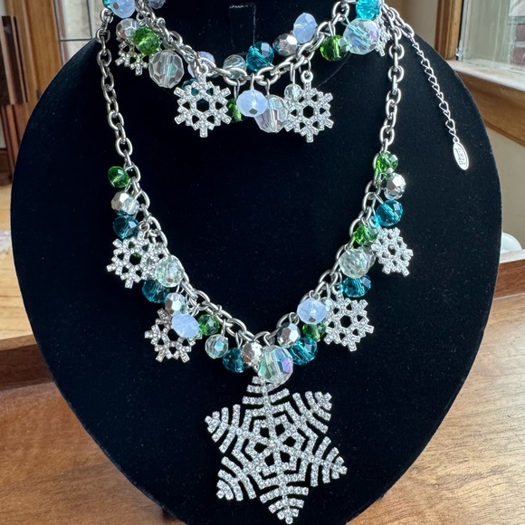 Pier 1 Jewelry - Pier One Imports Sparkle Snowflake Necklace & Bracelet Combo